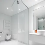 Mirabilis Apartments - Lx Living